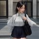 皇冠网客服总监陈晓玲，28岁女性，亲切笑容，服务管理专家